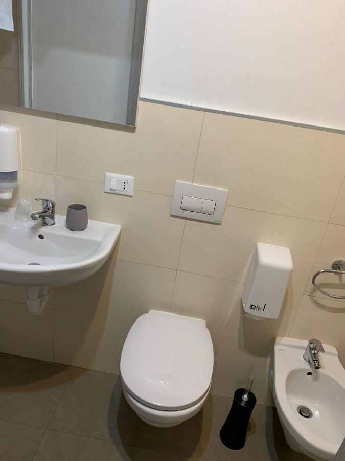 Hotel Residenza Lisy Verbania Zewnętrze zdjęcie
